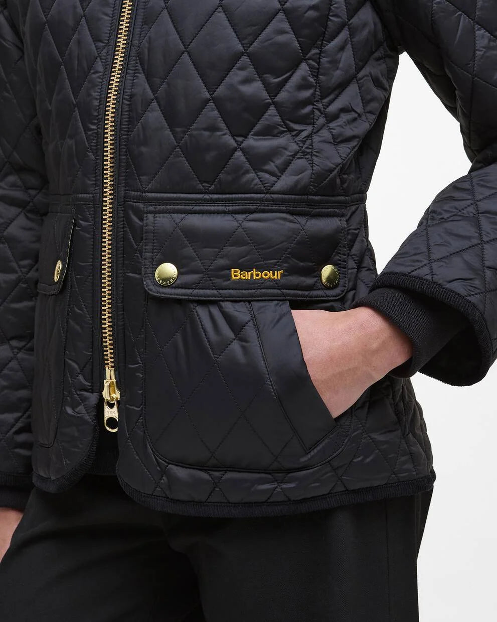 Barbour Fitted Beadnell Quilted Jacket in Black