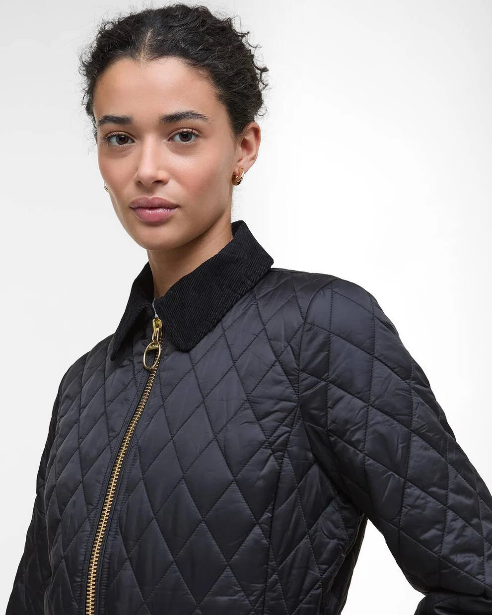 Barbour Fitted Beadnell Quilted Jacket in Black