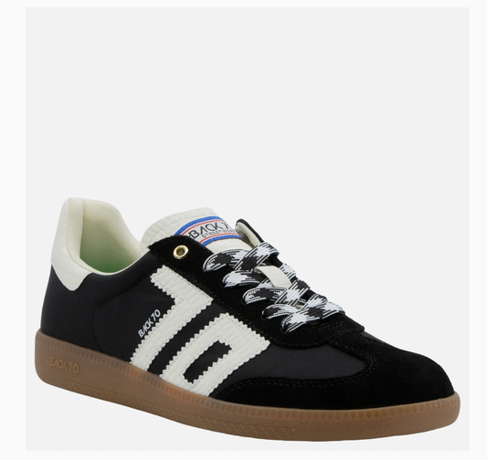 Ghost Black Sneaker